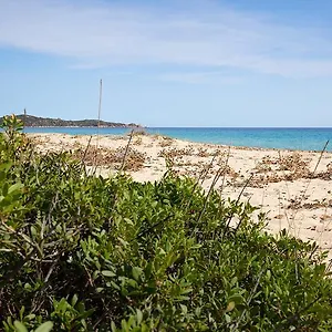 Marina Rey Costa Rei